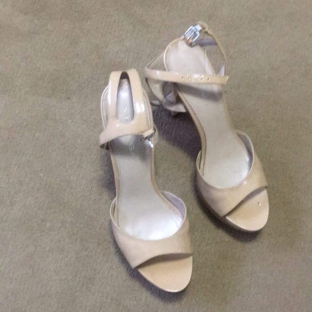 Via Spiga platform shoes